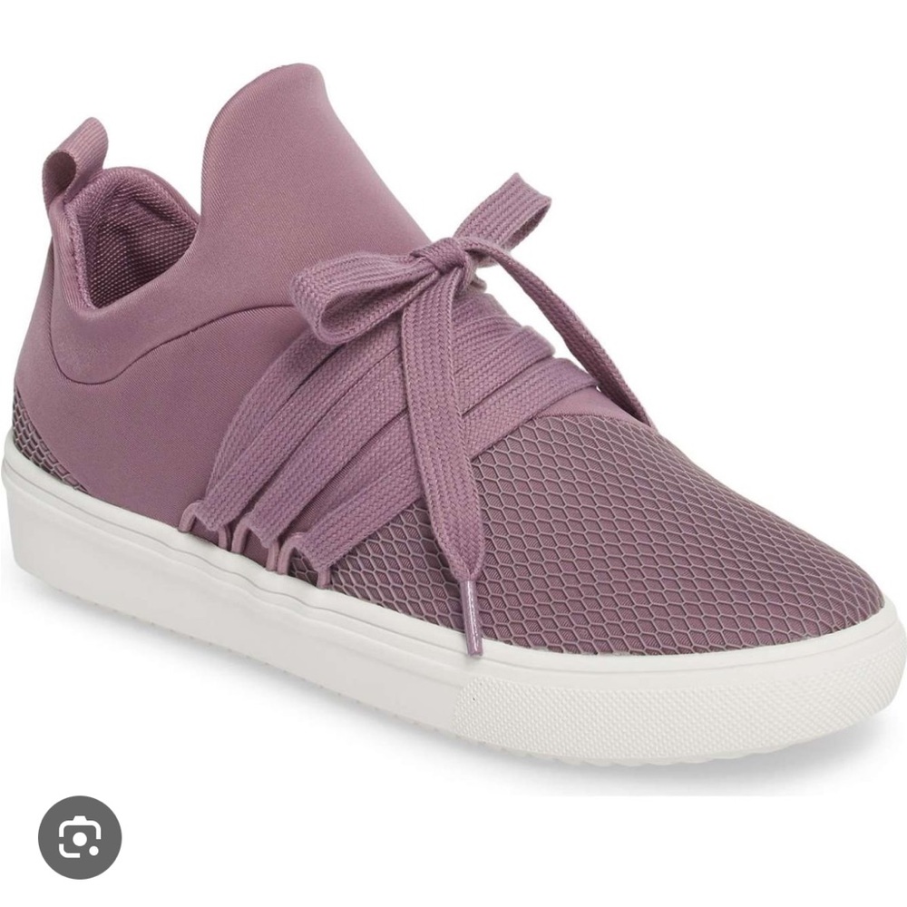 Steve Madden Lancer Sneaker Gymshoes